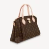 LOUIS VUITTON Rivolee MM Monogram M44546